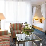 Victor's Residenz-hotel Teistungenburg 4*