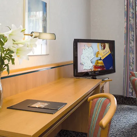 فندق Victor's Residenz-hotel Teistungenburg Teistungen