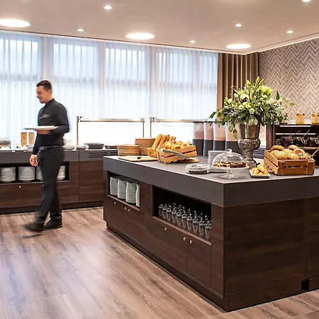 Hotel Victor's Residenz-hotel Teistungenburg 4*