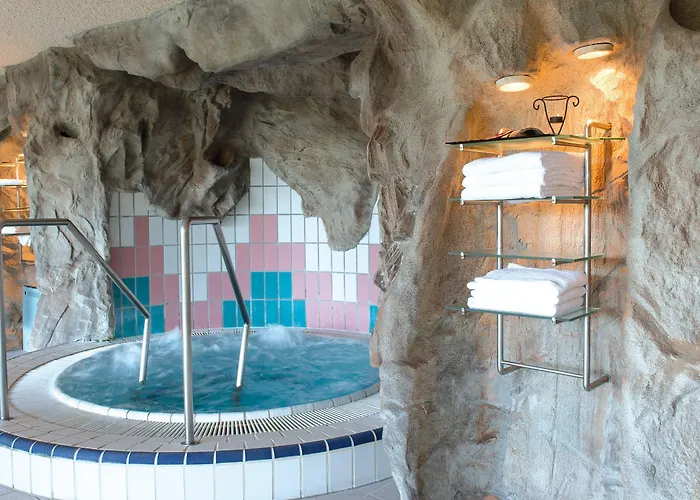 Victor's Residenz-hotel Teistungenburg 4*